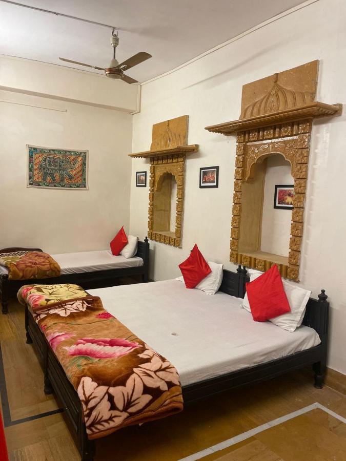 Hotel Dilbar Safari Jaisalmer Dış mekan fotoğraf