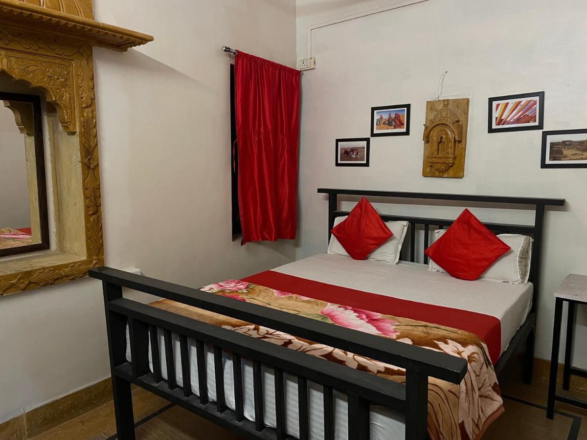 Hotel Dilbar Safari Jaisalmer Dış mekan fotoğraf