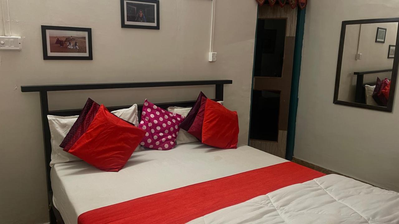 Hotel Dilbar Safari Jaisalmer Dış mekan fotoğraf