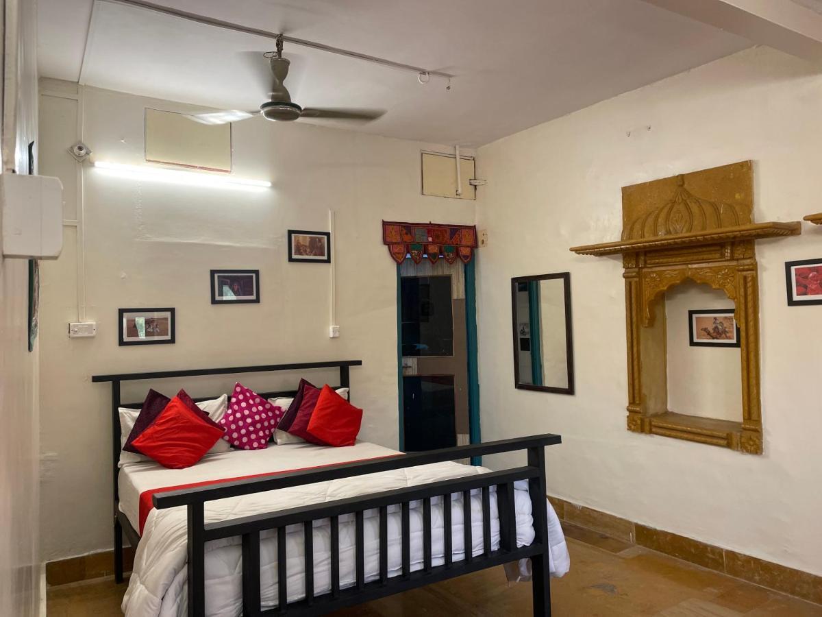Hotel Dilbar Safari Jaisalmer Dış mekan fotoğraf